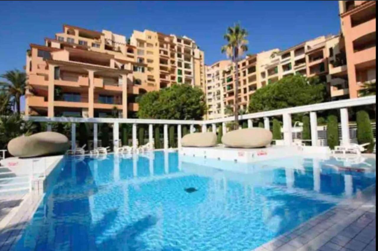 Monaco, Elegant & Quiet Renovated Apartment, In Fontvieille District, With Terrace & Pool, 15Min Walk To F1 Grand Prix Exterior foto